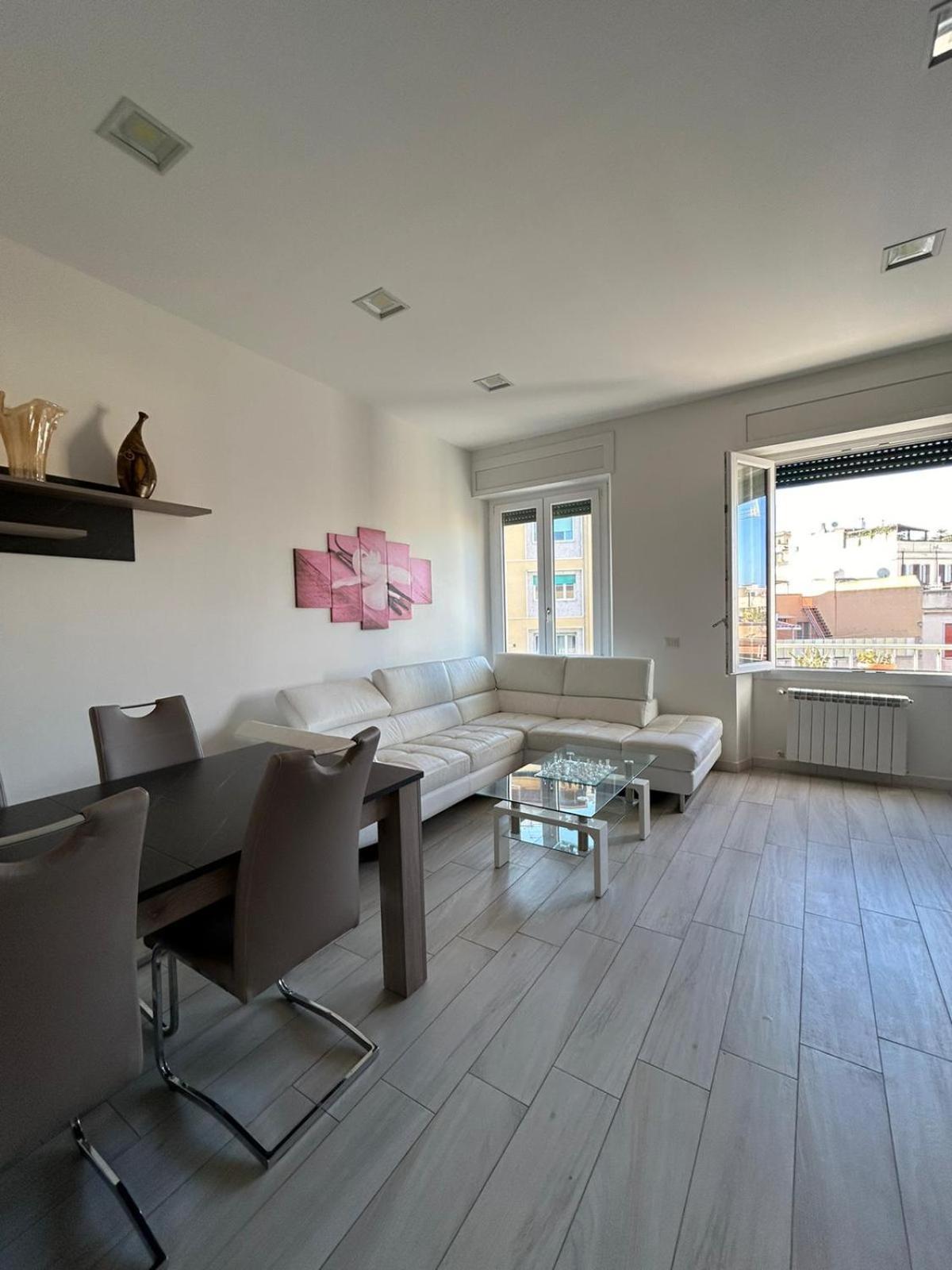 Vanilla Rooms 2 Cagliari Bagian luar foto